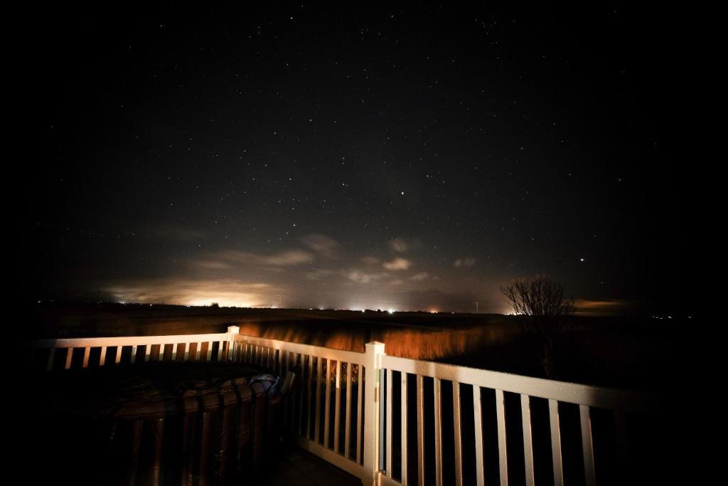 Балкон или терраса в Sea 'n' Stars Platinum Plus Holiday home with Views, Free Wifi and Netflix
