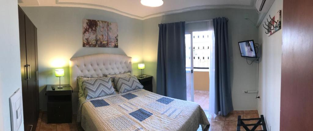 Virgen del Valle Apart Tucumán - cocheras privadas - Apartamento De Dos Dormitorios