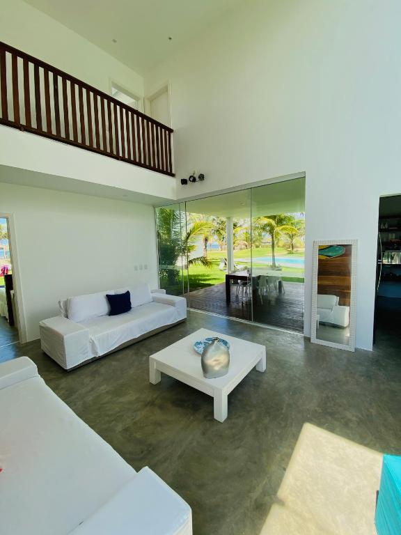  B Blue Beachouses