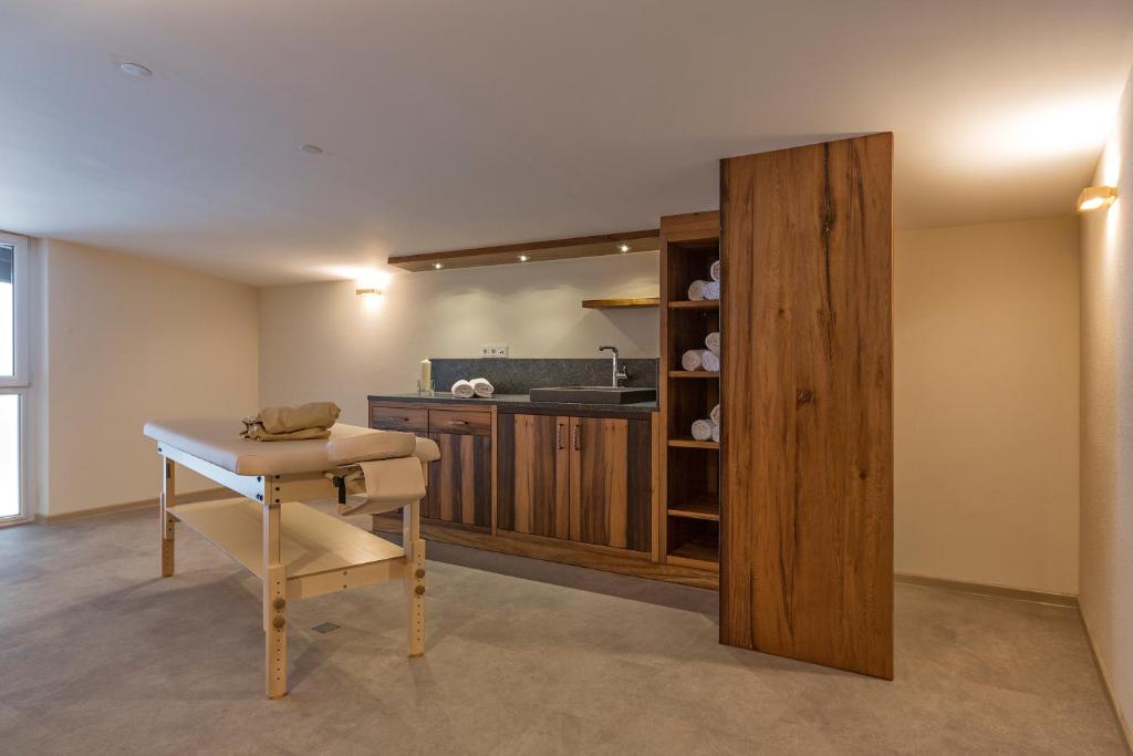 Kuchyň nebo kuchyňský kout v ubytování Aparthotel Kleinwalsertal