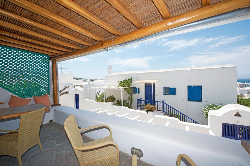Balkón alebo terasa v ubytovaní Hibiscus Rosa Mykonos