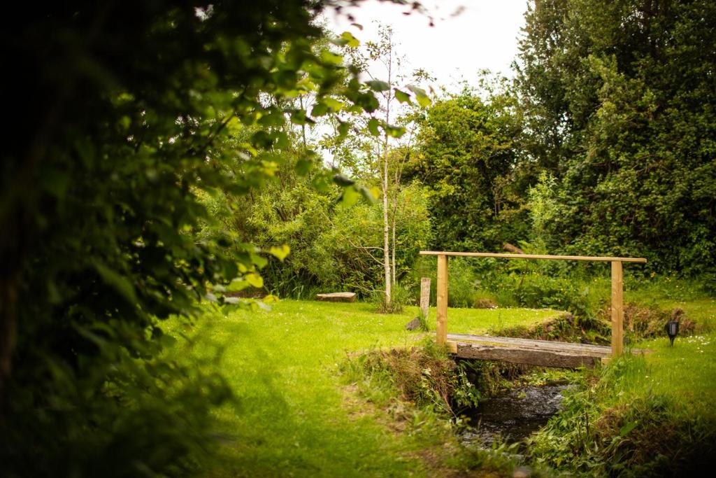Zahrada ubytování Corcreggan Mill B&B, Self-Catering & Glamping