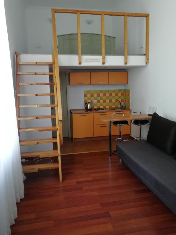 Posezení v ubytování Reno Hotel