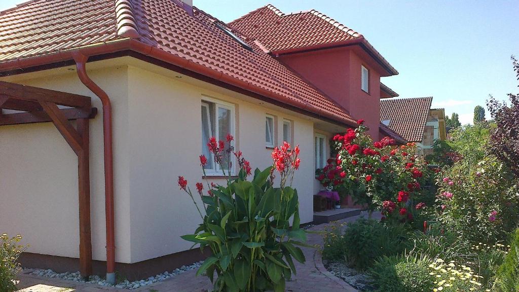 Vonkajšia záhrada v ubytovaní Ferienhaus Judit