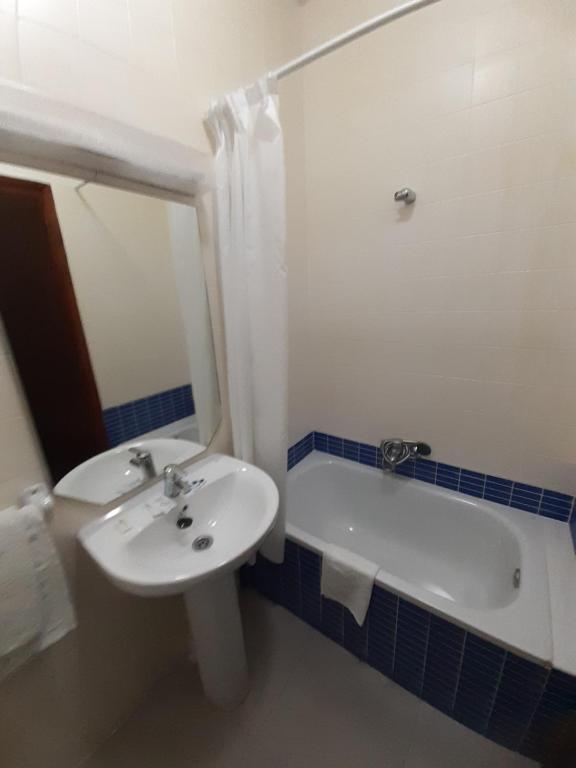 Koupelna v ubytování Hotel Andalucía