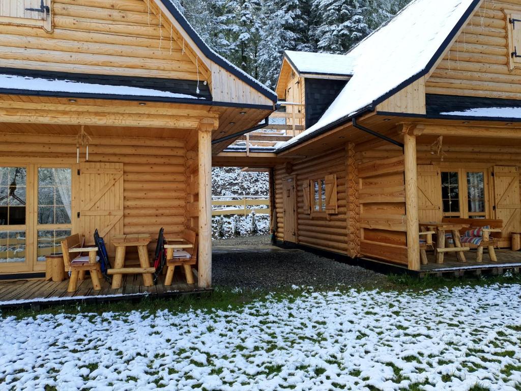 Budova, kde se chata nachází