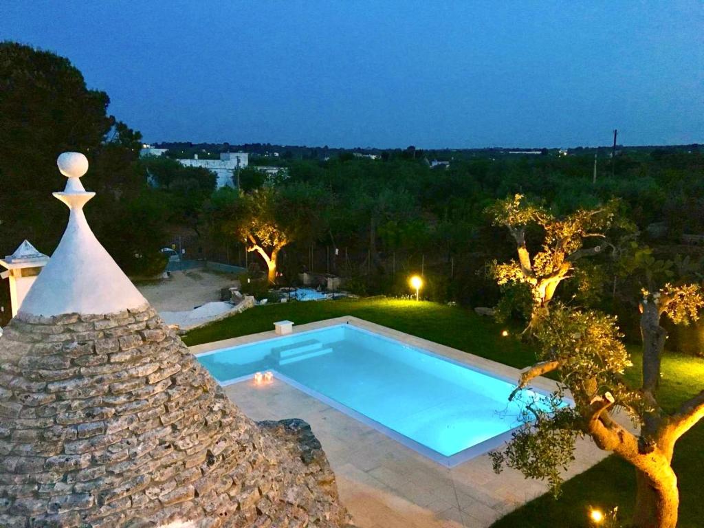 The swimming pool at or close to Trulli Storie di Puglia - Private Pool