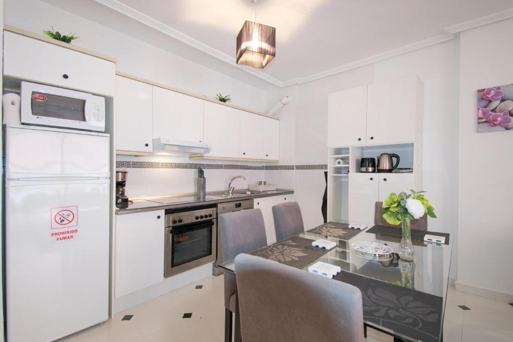 Torrevieja Rent 007, Torrevieja – Updated 2022 Prices