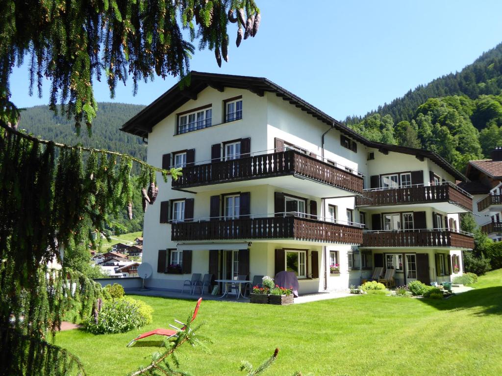 Apartments Trepp