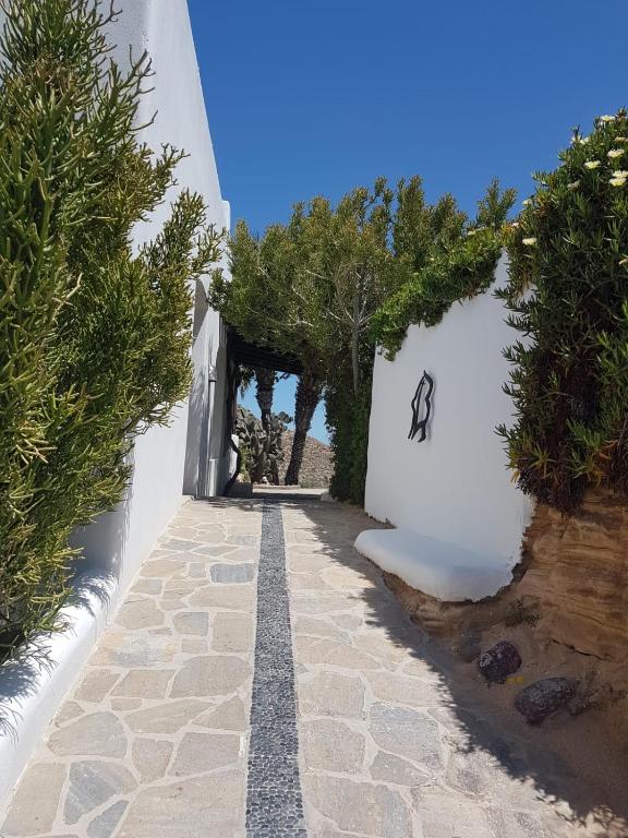 Ofertas en La Almendra y El Gitano (Hotel), Agua Amarga ...