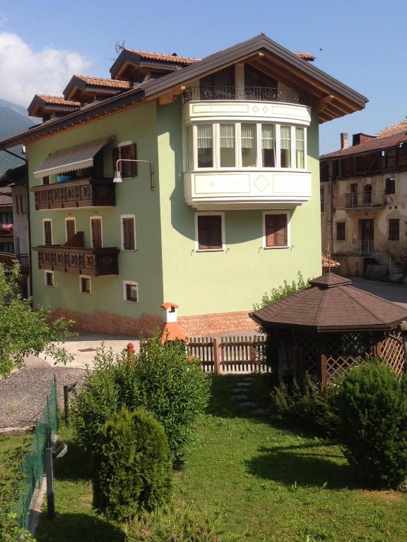 Budova, kde se apartmán nachází