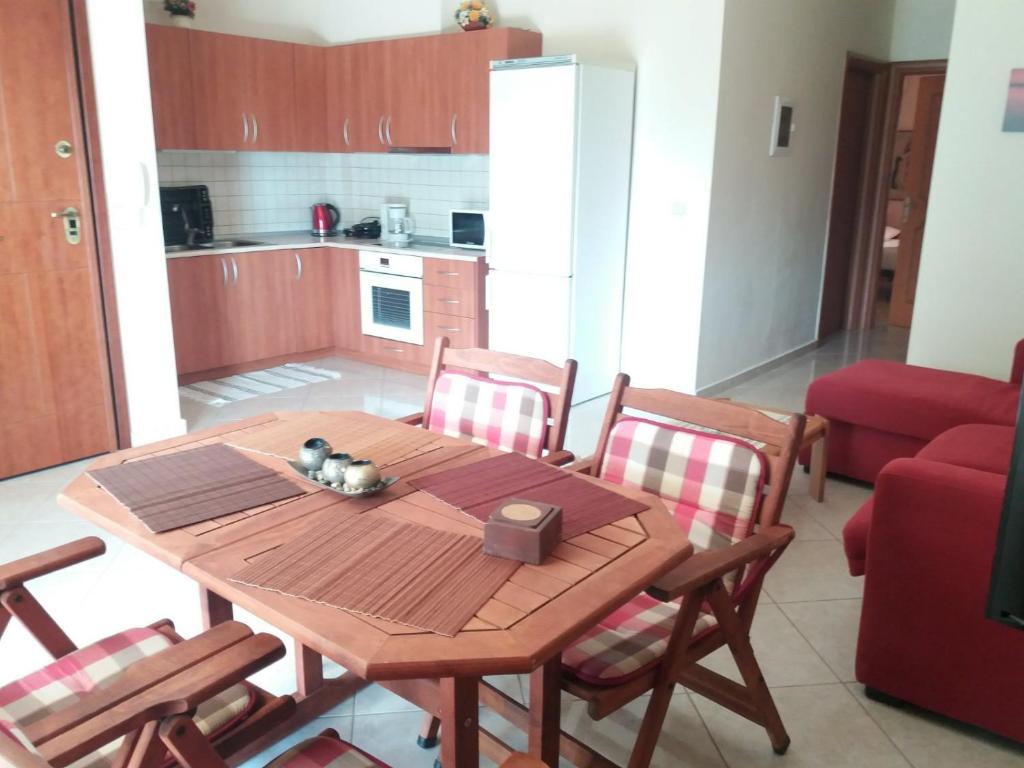 Kuchnia lub aneks kuchenny w obiekcie Anatolis home