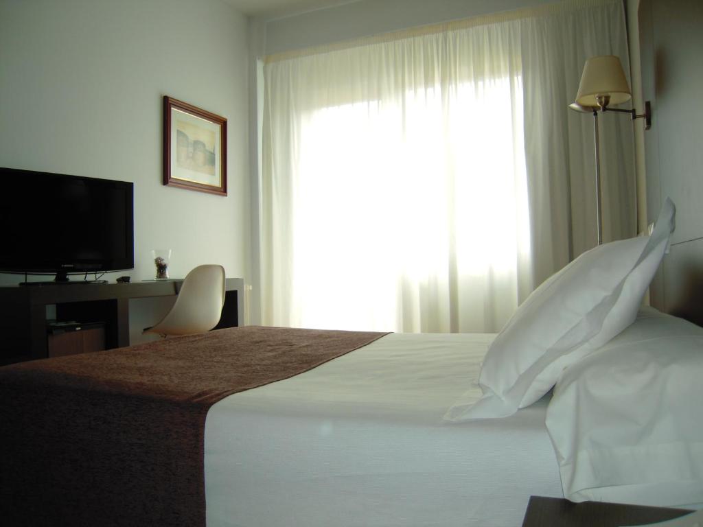 Hotel Mendez Nuñez - Familiekamer (2 Volwassenen + 2 Kinderen)