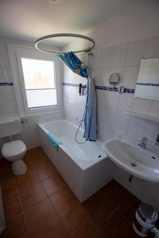 Koupelna v ubytování Hotel Norden Norddeich