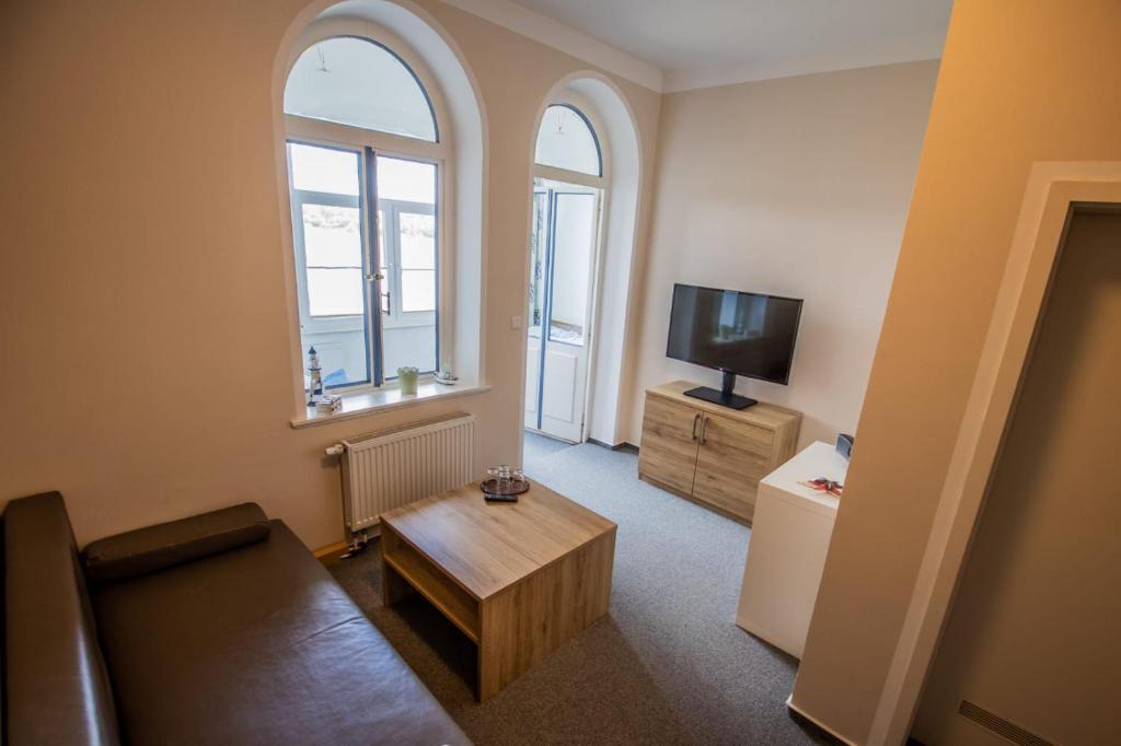 TV a/nebo společenská místnost v ubytování Hotel Norden Norddeich