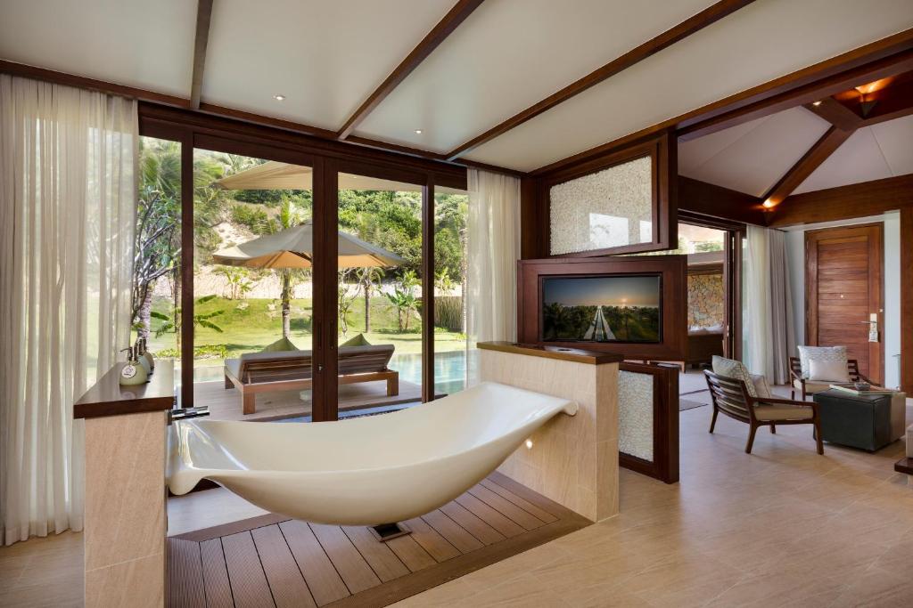 Biệt Thự Hideaway Deluxe Có Hồ Bơi - Trọn Gói Spa