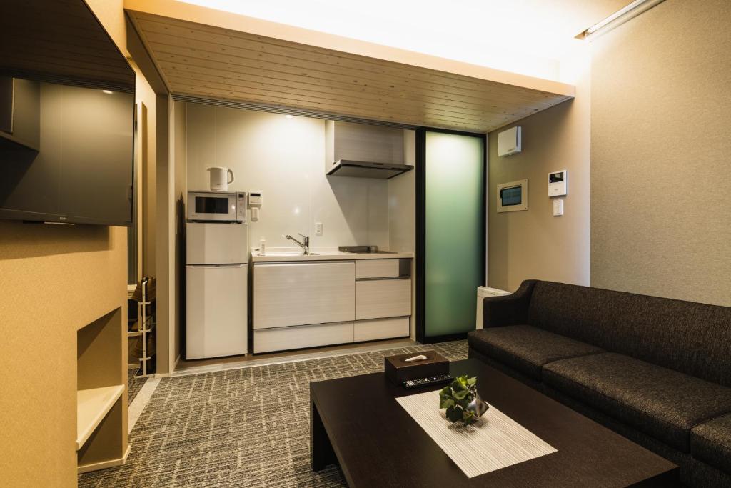 GRAND BASE Yakuin Odori - Habitación Triple Estándar