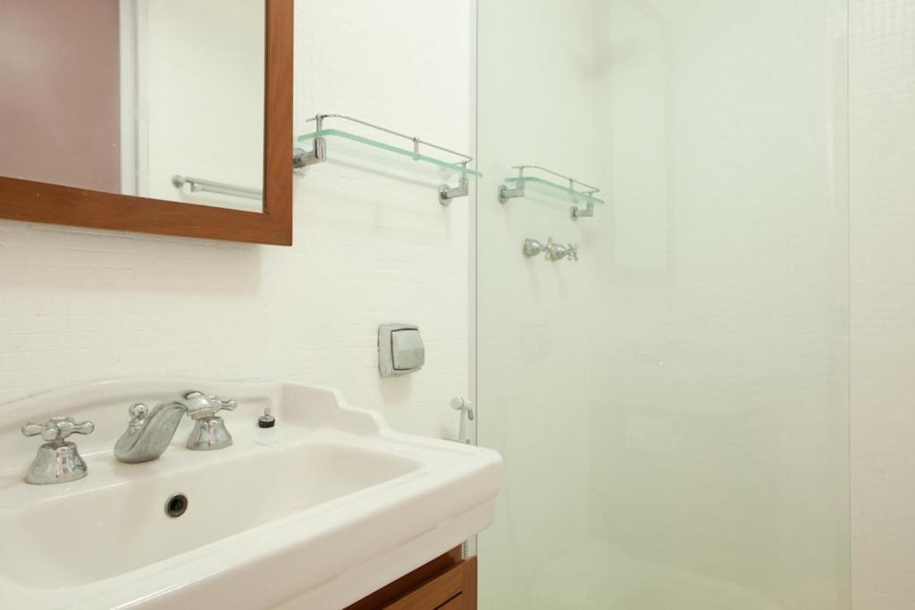  W01.140 - Seafront loft in Copacabana - RJ