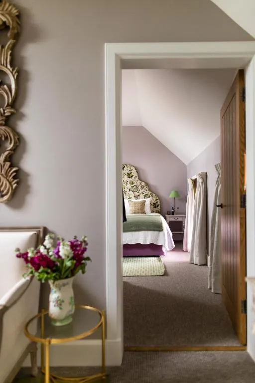 Deluxe Two-Bedroom Cottage