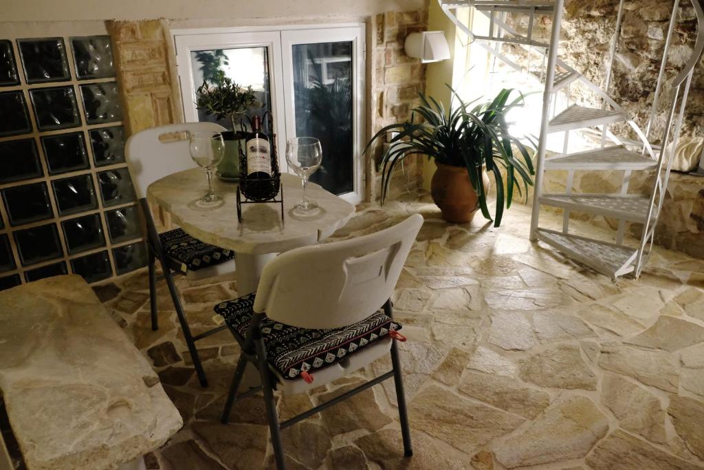 A seating area at George Studio