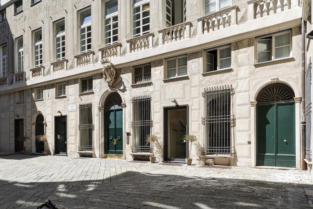 The building in which Az apartmant is located