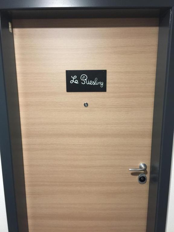 Le Riesling Colmar centre Charmant appartement avec terrasse et parking gratuit – photo 38