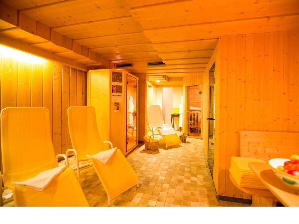 Posezení v ubytování Gästehaus Schusser an der Therme, Frühstück inklusive, Doppelzimmer und Ferienwohnung
