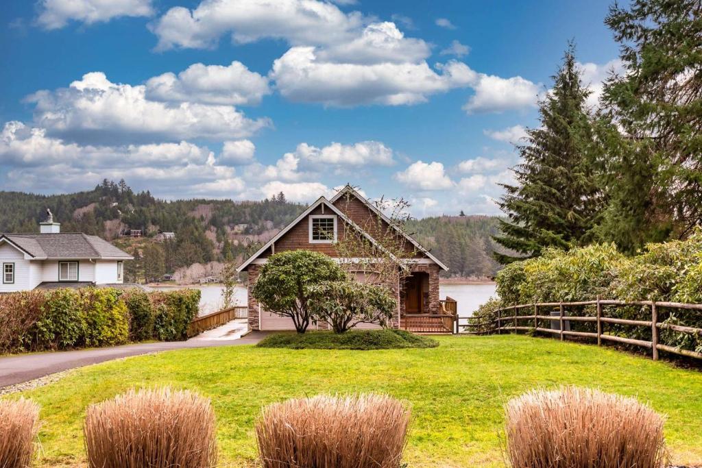 Vista Point Lake House, Florence (updated prices 2024)