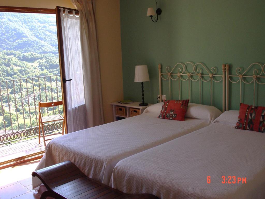 Hotel rural Fuentes de Lucia, Fresnedo, Spain - Booking.com