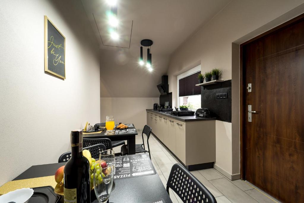 Kuchyňa alebo kuchynka v ubytovaní Apartament Perła Pienin