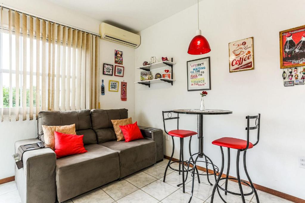 Apartamento em Jurerê moderno e completo. JA05