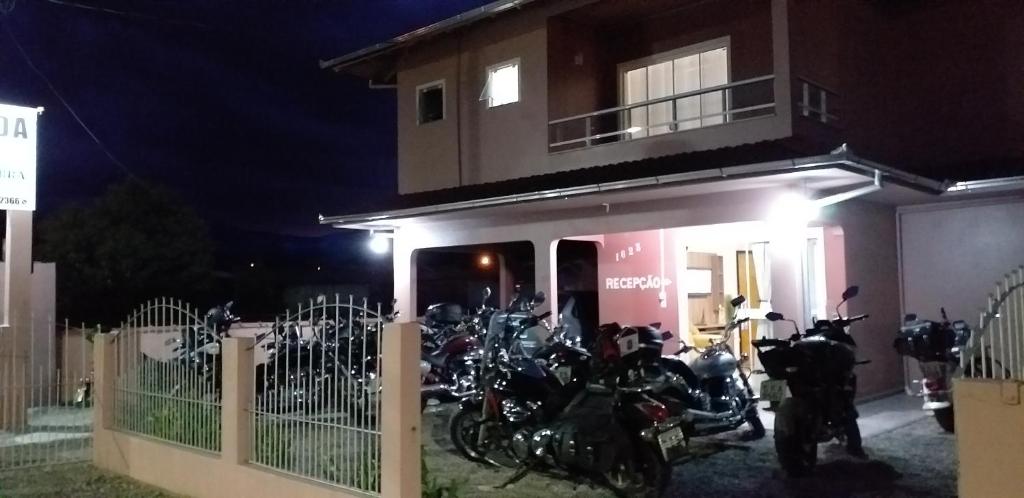  Cantinho na Serra