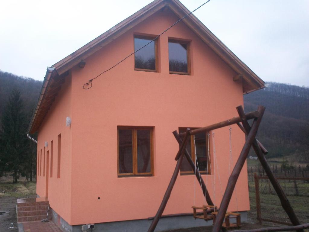 Budynek, w którym mieści się pensjonat