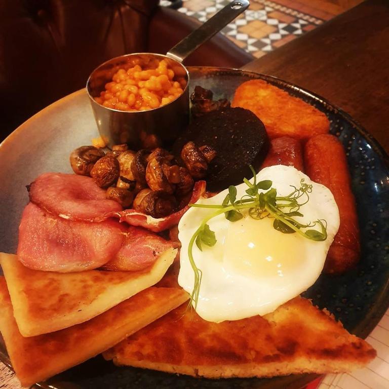 The Lansdowne Hotel - Resim 18