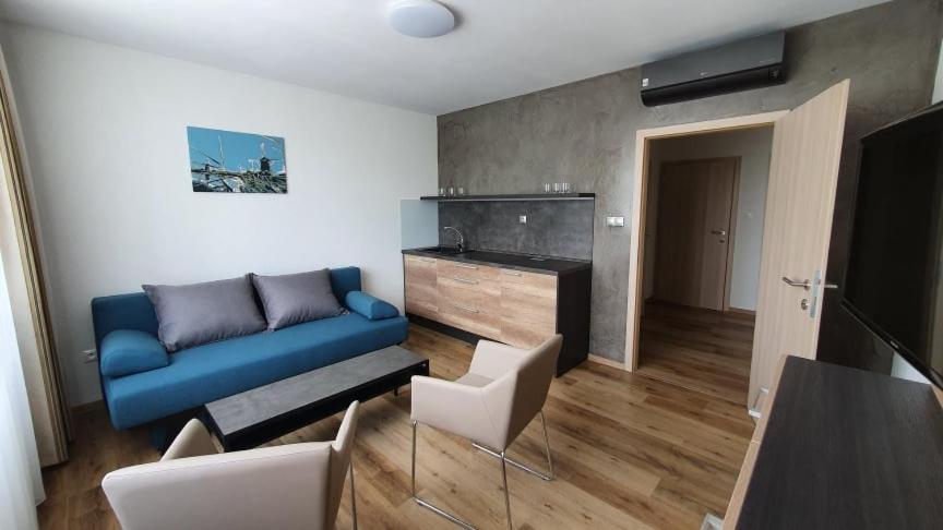 Kuchyň nebo kuchyňský kout v ubytování Hotel Kristína