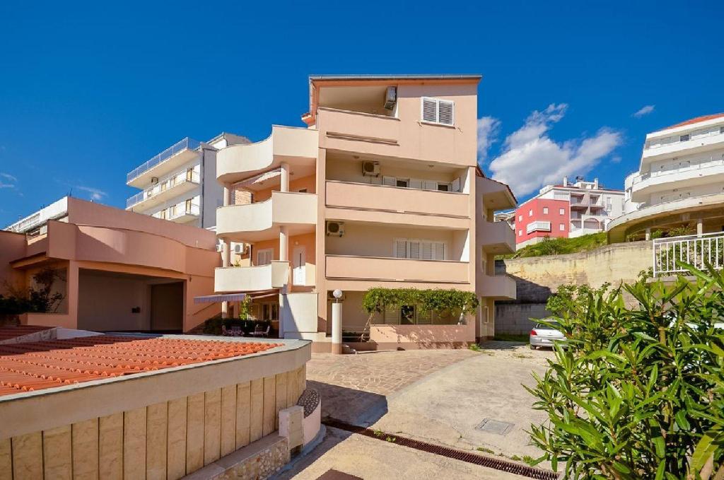 Fotografie z fotogalerie ubytování Apartment Nena v destinaci Podstrana