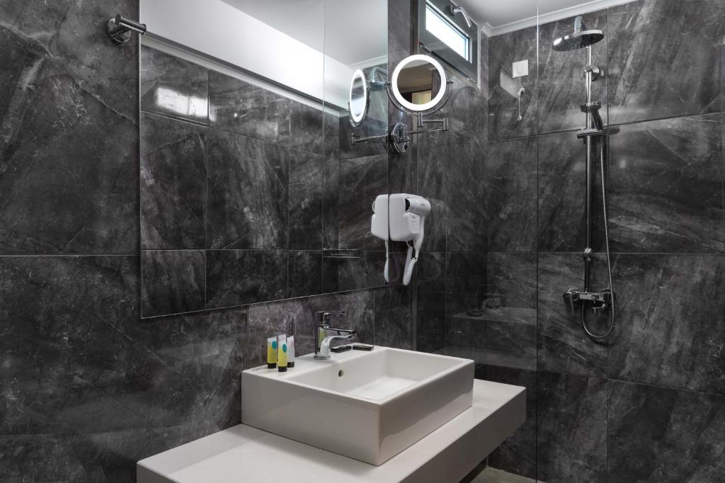 Atalanti Boutique Hotel - Adults Only - 1