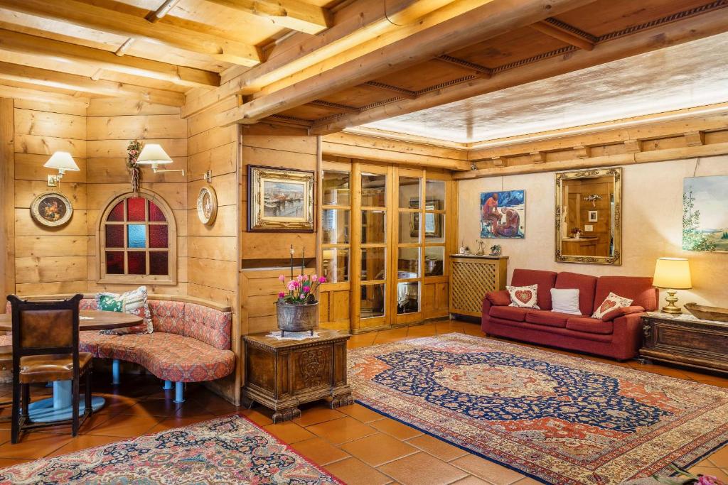 Posezení v ubytování Hotel Alemagna
