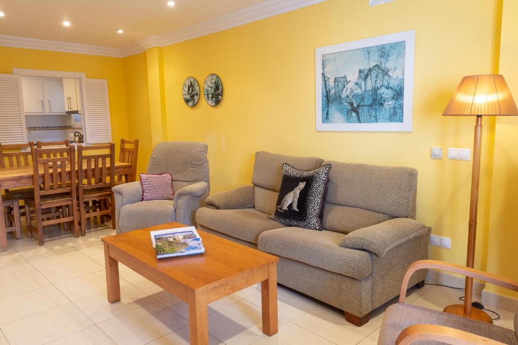 Hamilton Court, Santo Tomás – Preços 2023 atualizados