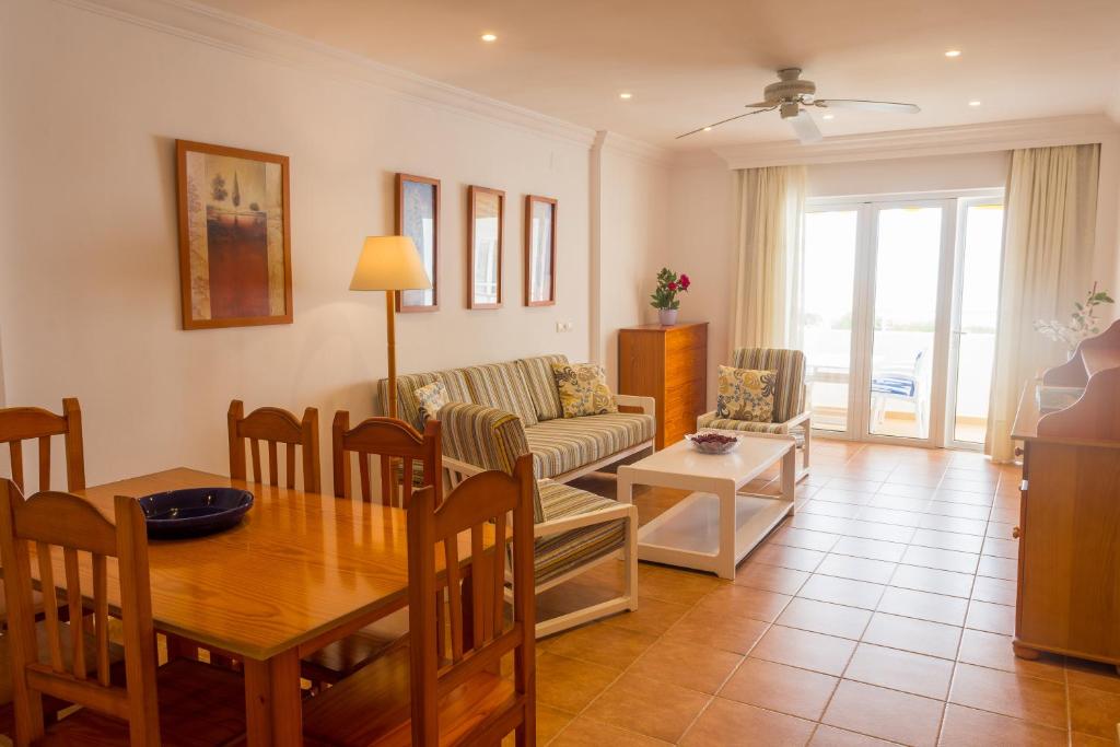 Hamilton Court, Santo Tomás – Aktualisierte Preise für 2022