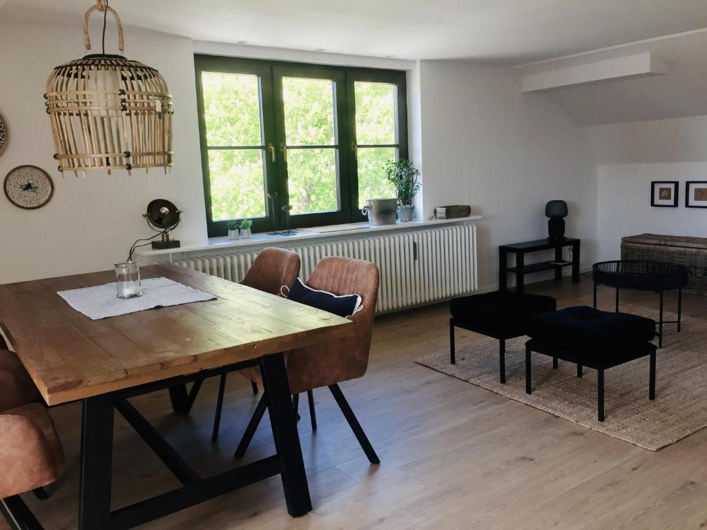 Posezení v ubytování Solgård - Licht über den Dächern Tönnings