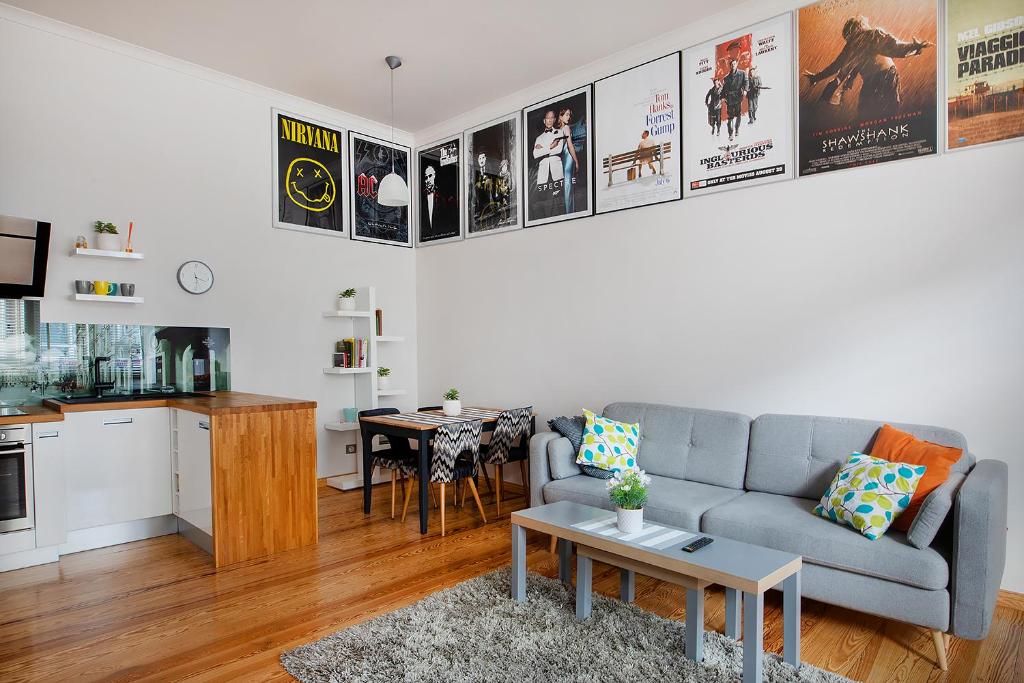 Movie Apartment Jeżyce - Apartamento De Lujo