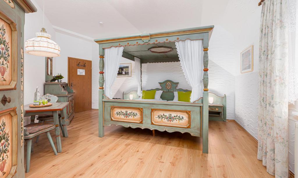 Hotel Landgasthof Hölzer - Honeymoon Room