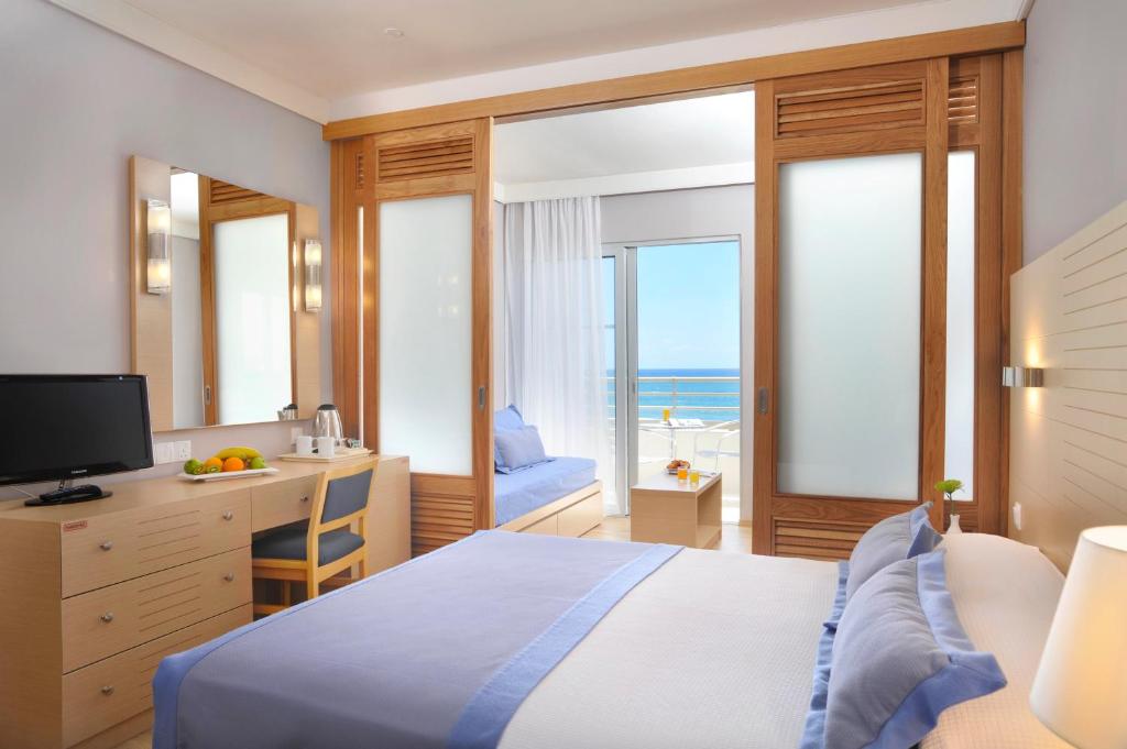 Louis Ledra Beach - 