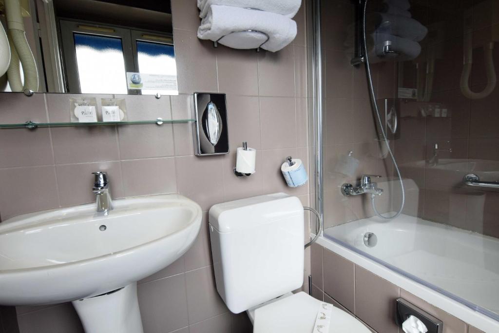 Alyss Saphir Cambronne Eiffel - Resim 36