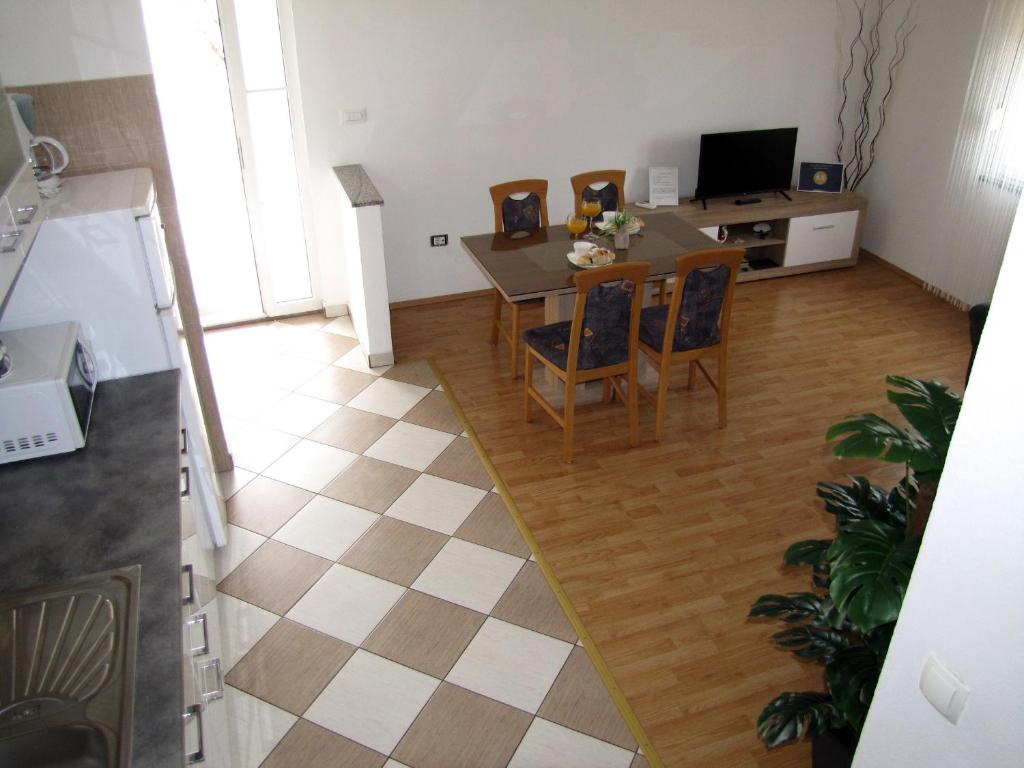 Apartments Klanac - 11