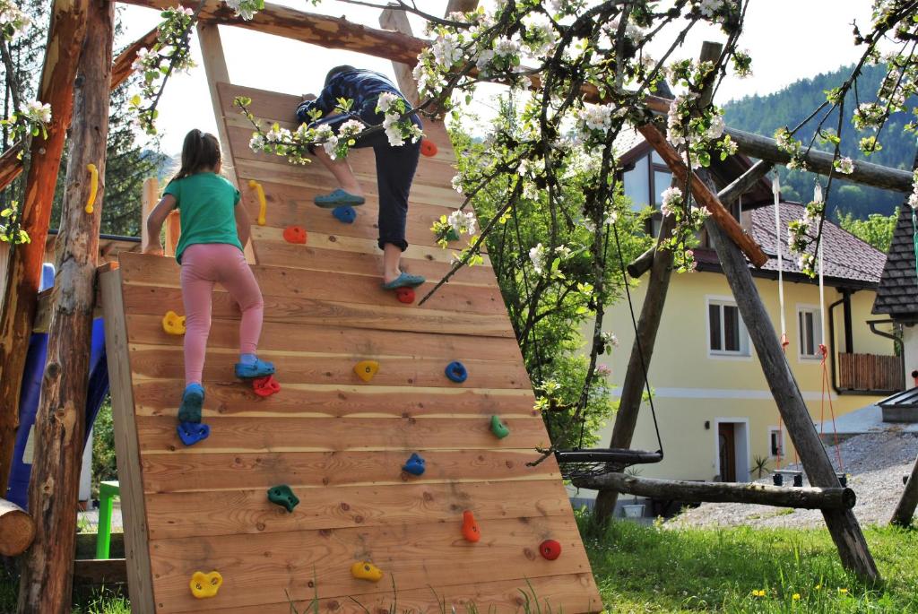 Herní místnost nebo prostor pro děti v ubytování Ferienwohnung Leitner