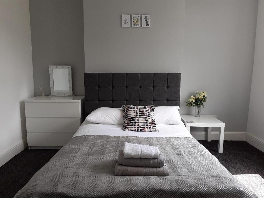 Modern Town House Filbert Street Leicester City イギリス レスター Booking Com