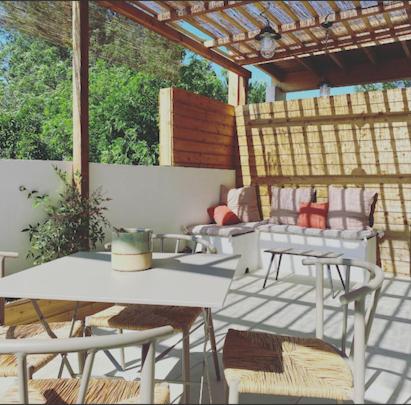 Patio nebo venkovní prostory v ubytování le pool house