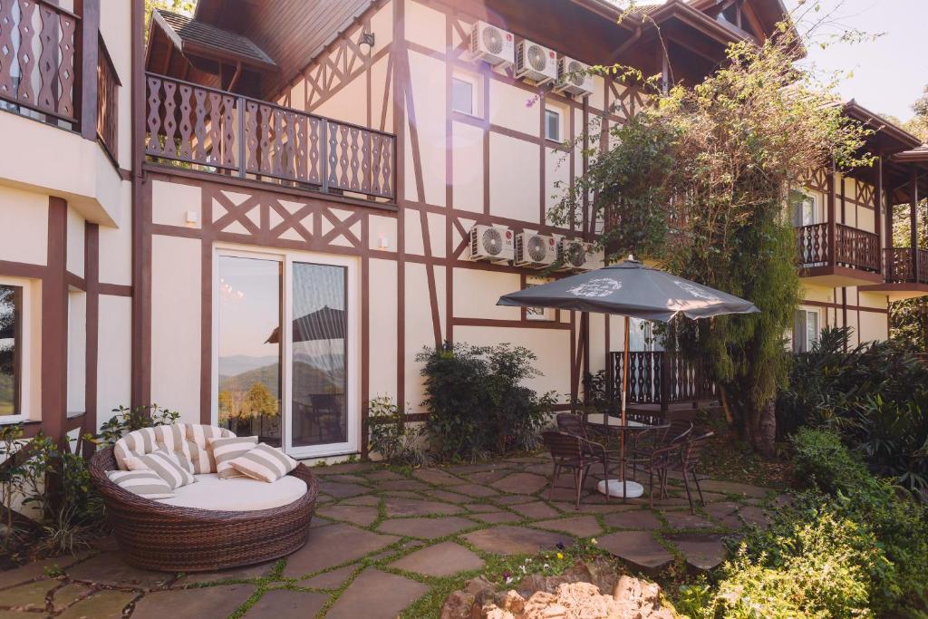  Hotel Jardins da Colina
